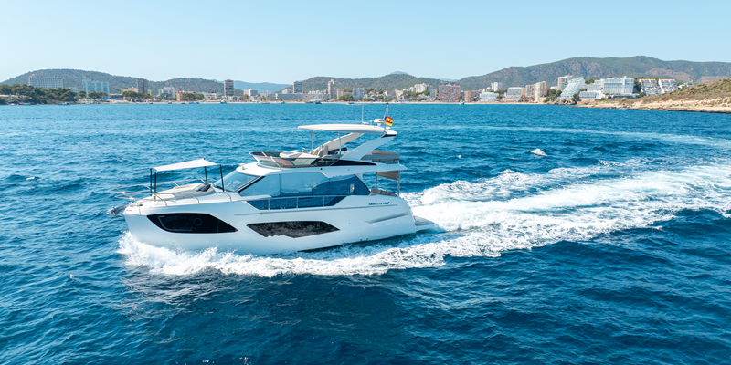 Absolute_47_yacht_tres_amigos_charter_mallorca