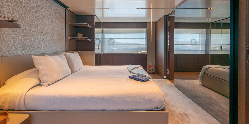 Navetta 33 ACQUA yacht cabin view