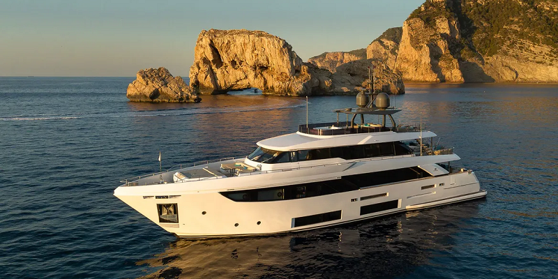 Navetta 33 ACQUA exterior view portside