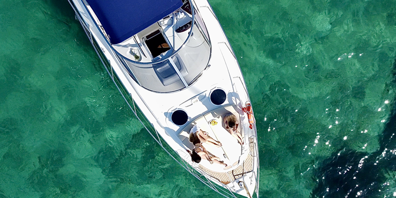 Cranchi 41 Day charter yacht puerto portals aerial 3 ladies