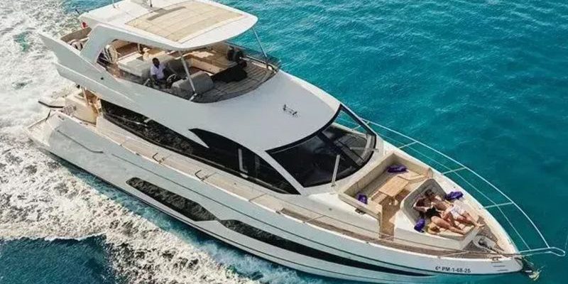 La Nonno Sunseeker_Yacht Charter Mallorca exterior