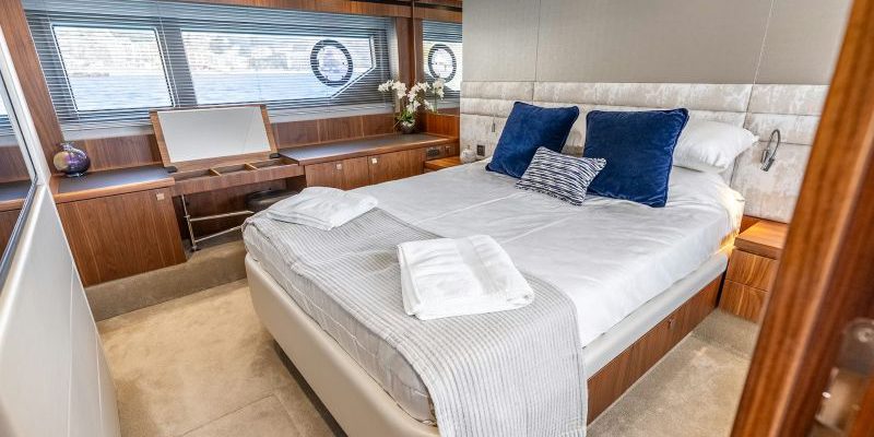 La Nonno Sunseeker_Yacht Charter Mallorca_master cabin