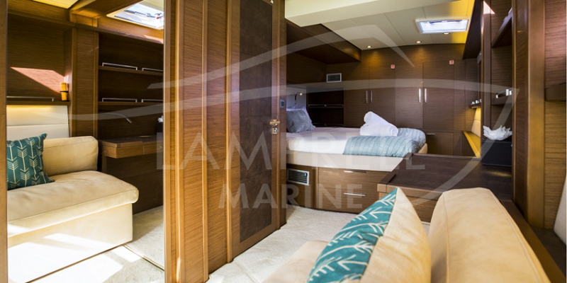 cabin on Lagoon 620