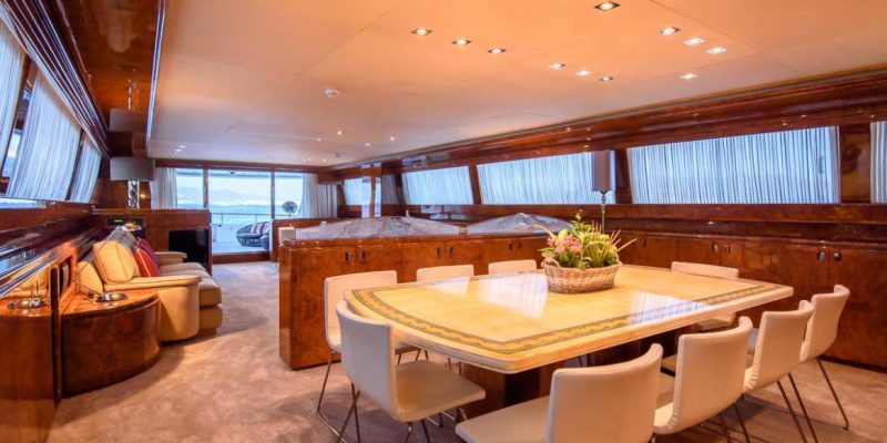 Mondomarine_120_diner