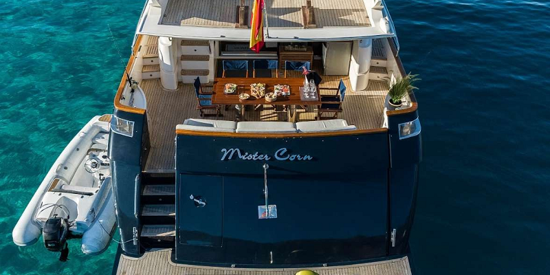 Yacht Mr Corn toys available for charter