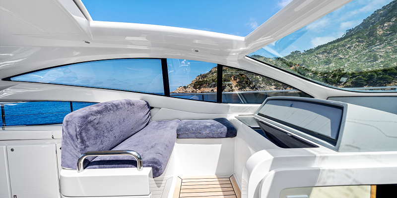 Pershing 56 yacht Charter in Port Andratx sliding roof