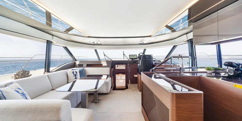 Power_Catamaran_Charter_Mallorca_Sandy_Shores_saloon_galley
