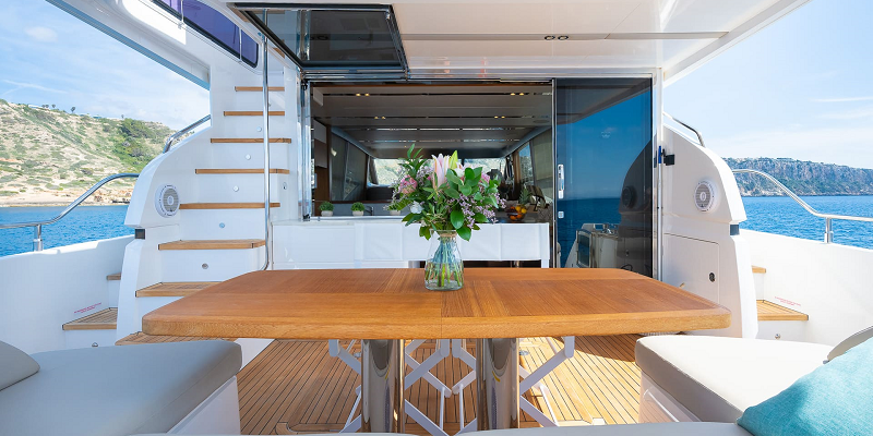 Princess 68 Zen yacht charter Mallorca aft deck