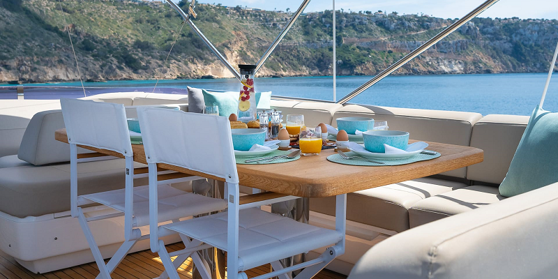 Princess 68 Zen yacht charter Mallorca flybridge dining