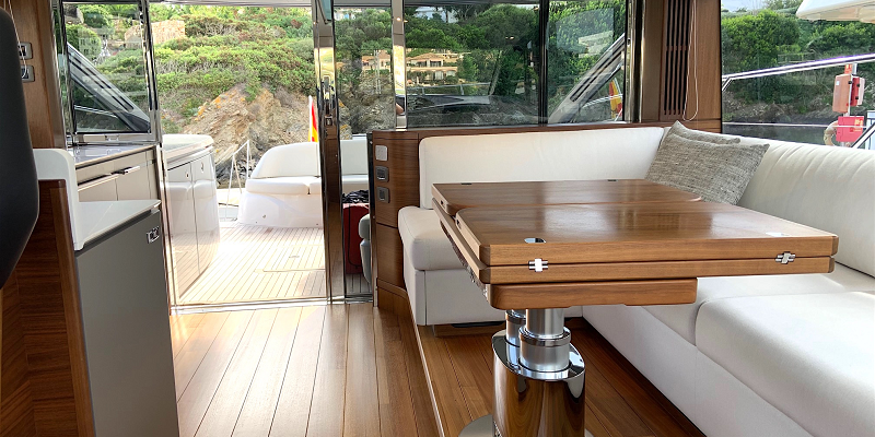 Princess V55 For Sale Mallorca Interior Saloon view