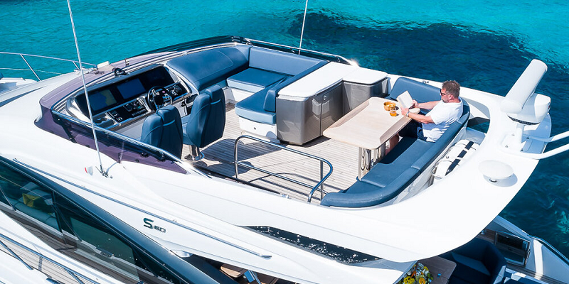 Princess60-Aquavista-yacht-charter-mallorca-aerial-flybridge