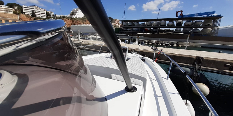 Saver_795_Day_Boat_for_Charter_Puerto_Portals_Mallorca_sunbathing_pad_front