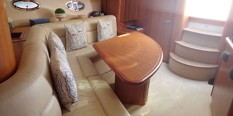 Sunseeker Portofino 53_Freerider_Yacht_For_Sale_In_Mallorca_saloon