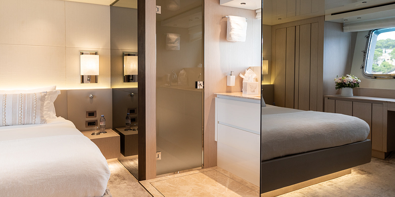 Master cabin leading on to open plan bathroom on CLOUD IX