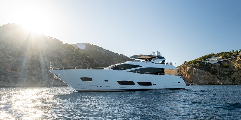 Yacht_Charter_Mallorca__Sunseeker_Best_of_Me_Exterior view