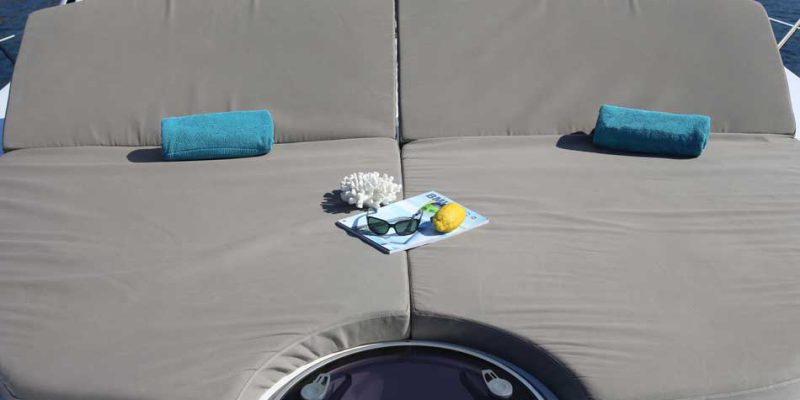 pearl-65-sunbed-bow-0__pearl-65